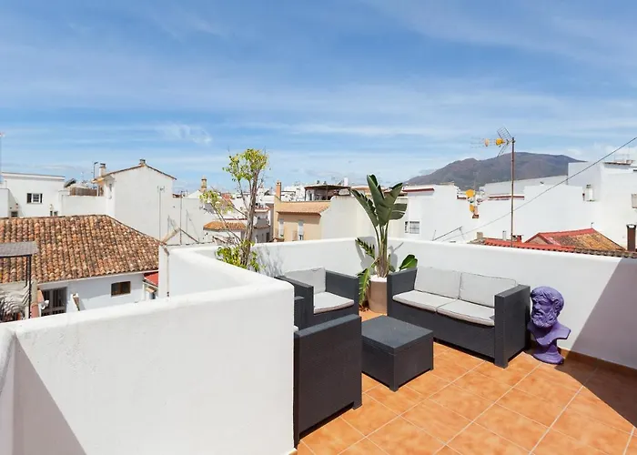 Enjoy Estepona At Our Fully Equipped 2Br Town House, Beach- 1Min