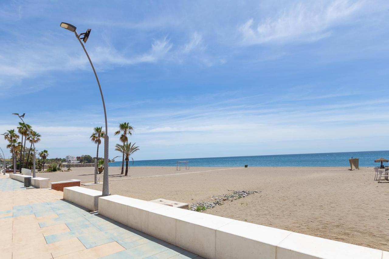Vakantiehuis Enjoy At Our Fully Equipped 2br Town House, Beach- 1min